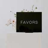 Favors Sign | THE ELLE